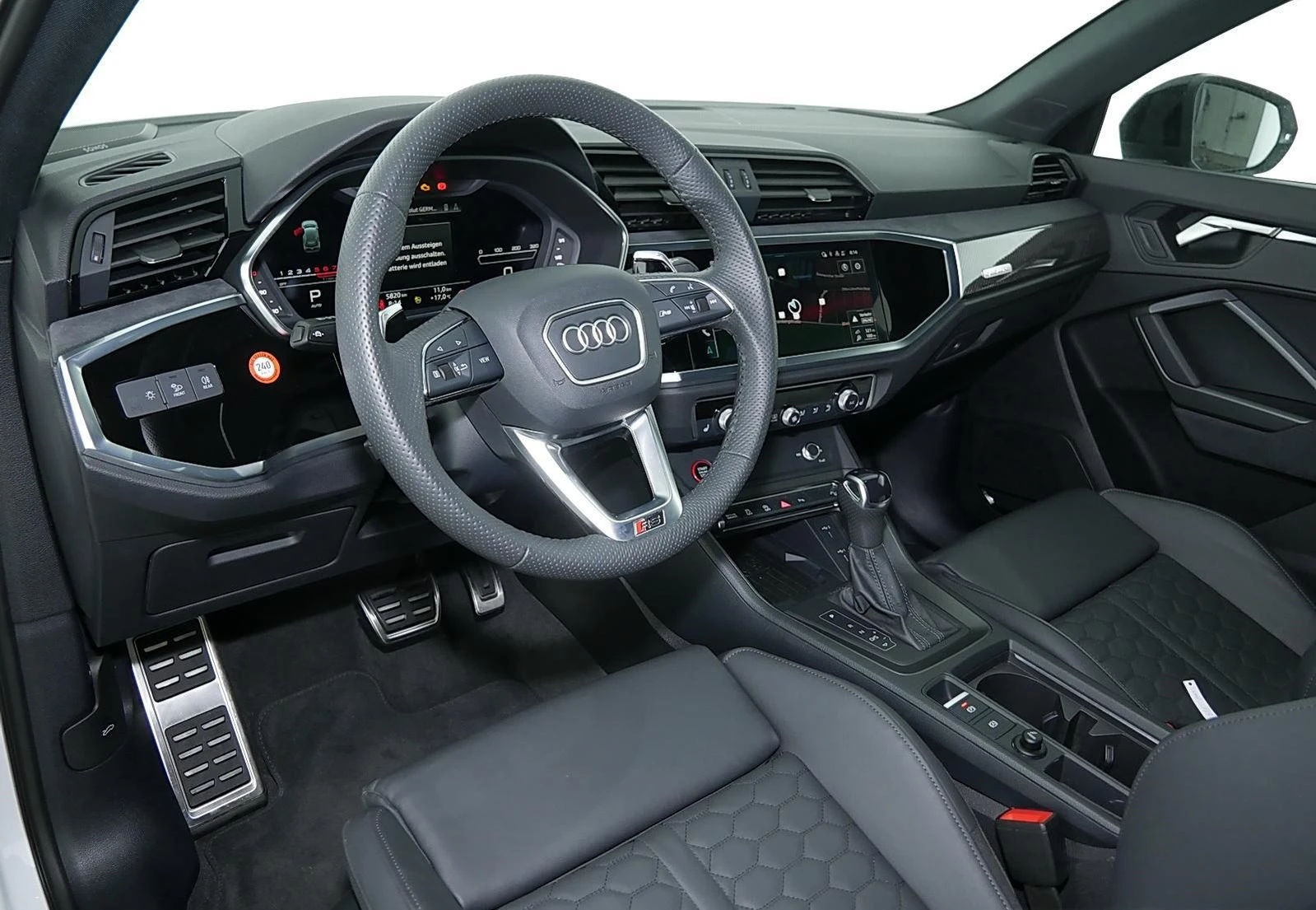 Audi RSQ3 Sportback Quattro = Black Optic Plus= Гаранция - изображение 6