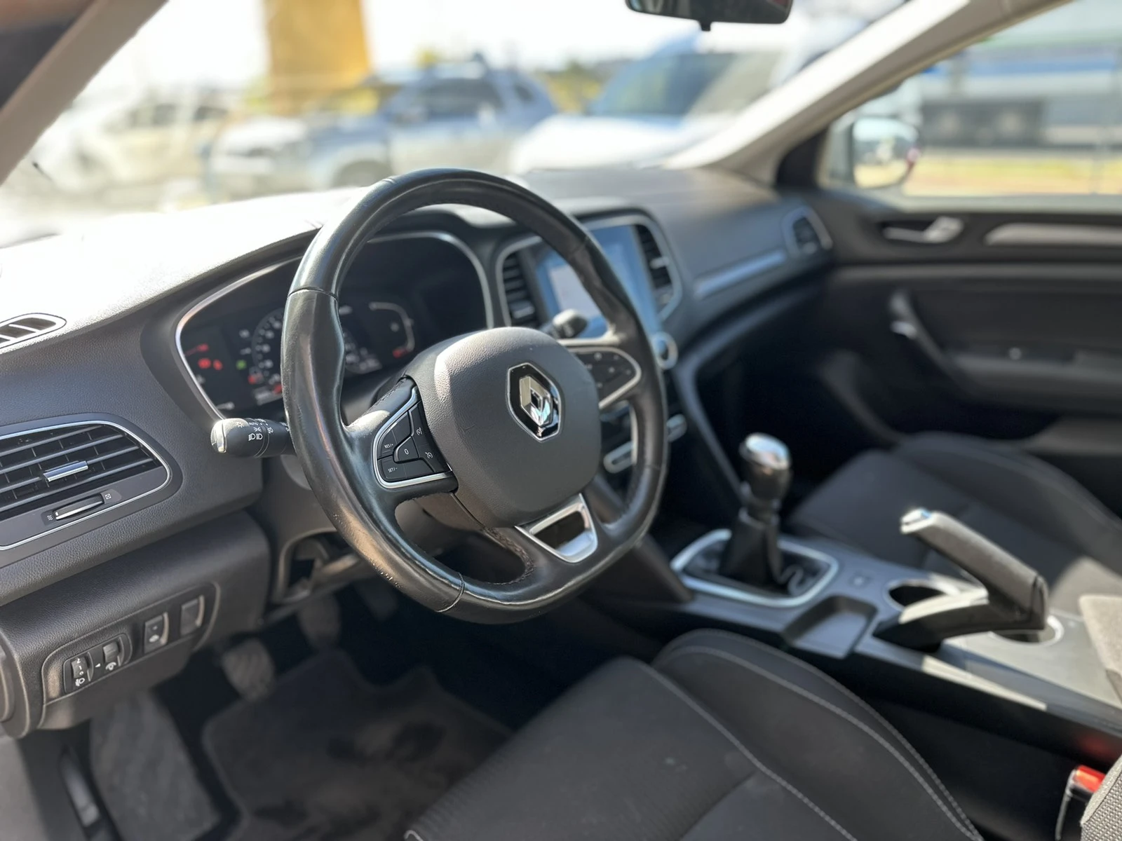 Renault Megane Grandtour 1.5DCi115к.с - изображение 7