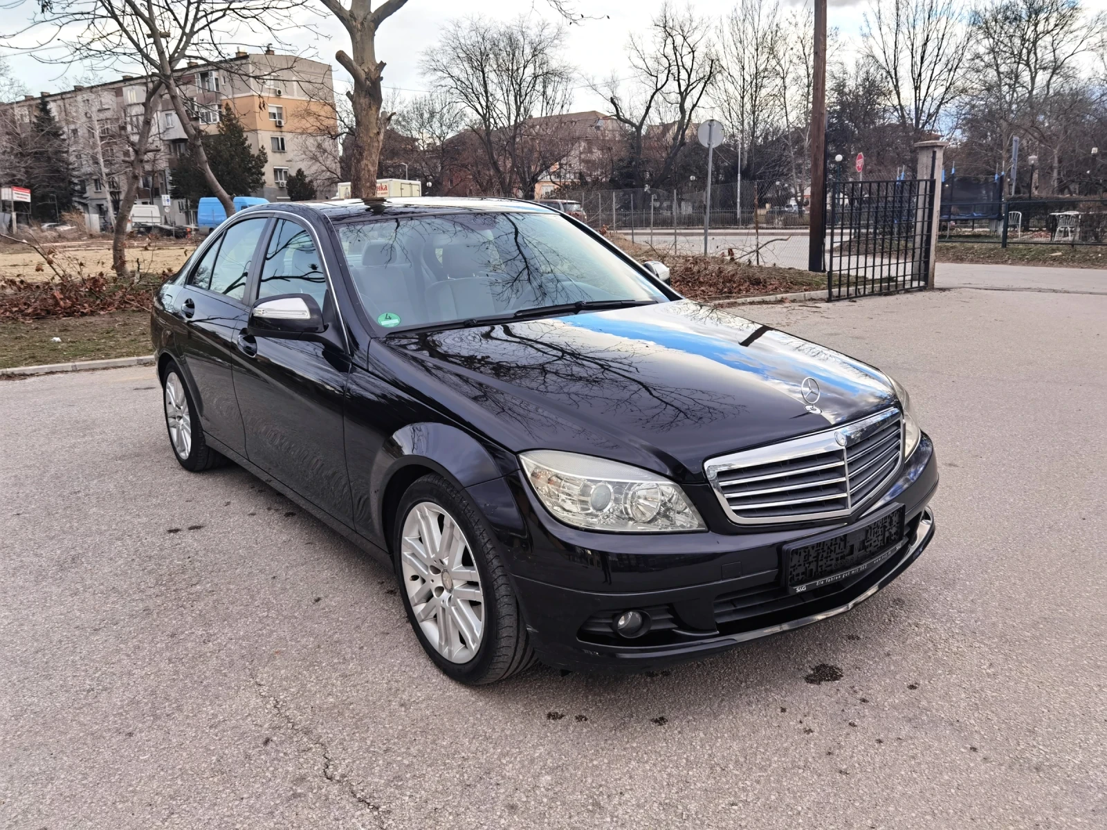 Mercedes-Benz C 230 V6 2.5 БЕНЗИН / 6 СКОРОСТИ / 1 СОБСТВЕНИК - изображение 3