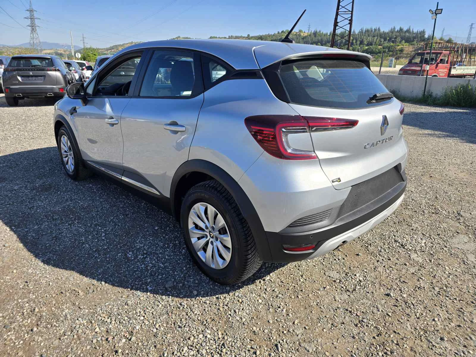 Renault Captur 1.5 Blue dCi - изображение 9
