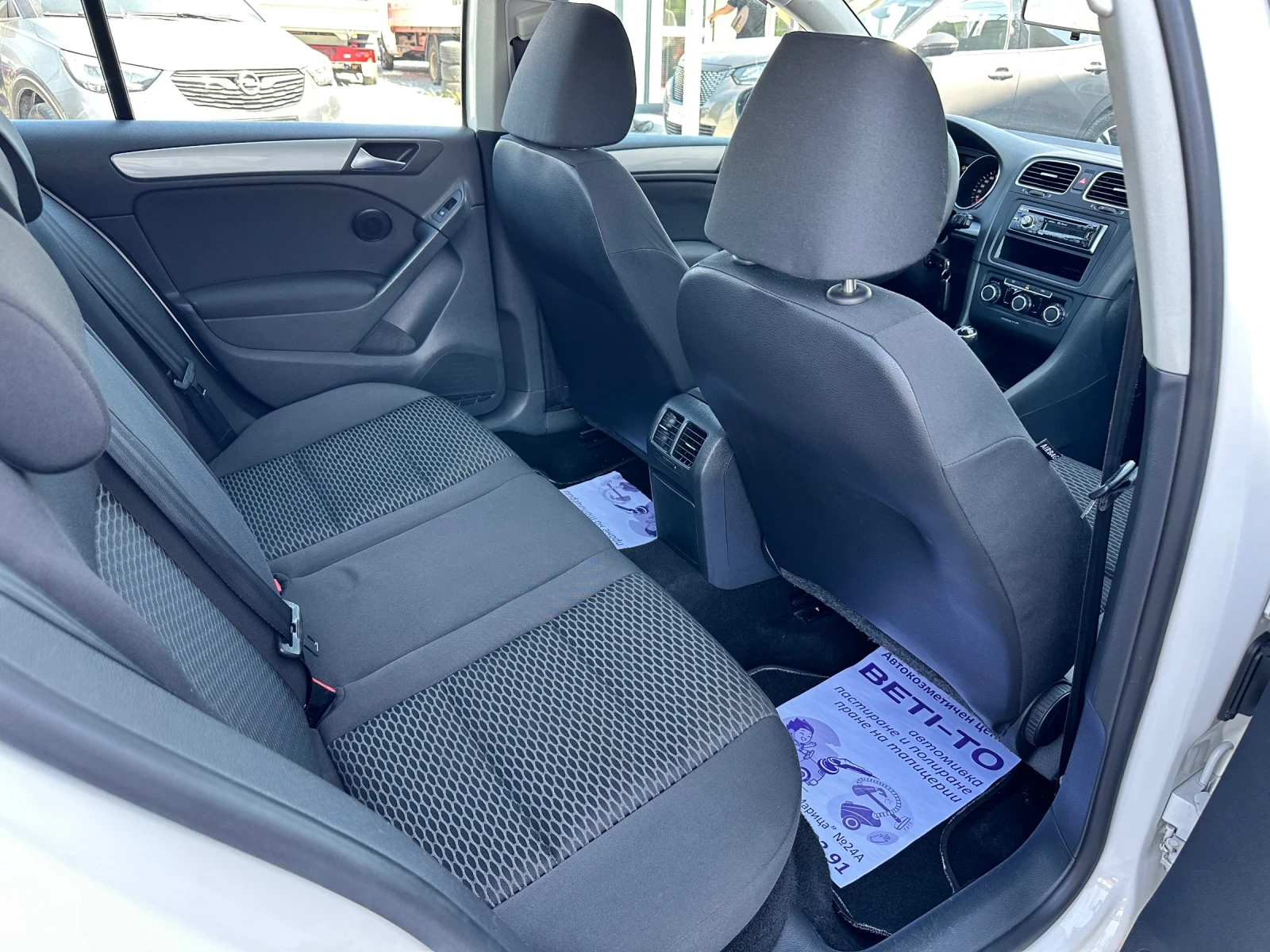 VW Golf 1.6.i+ Gaz-Bifuel | Mobile.bg — изображение 12