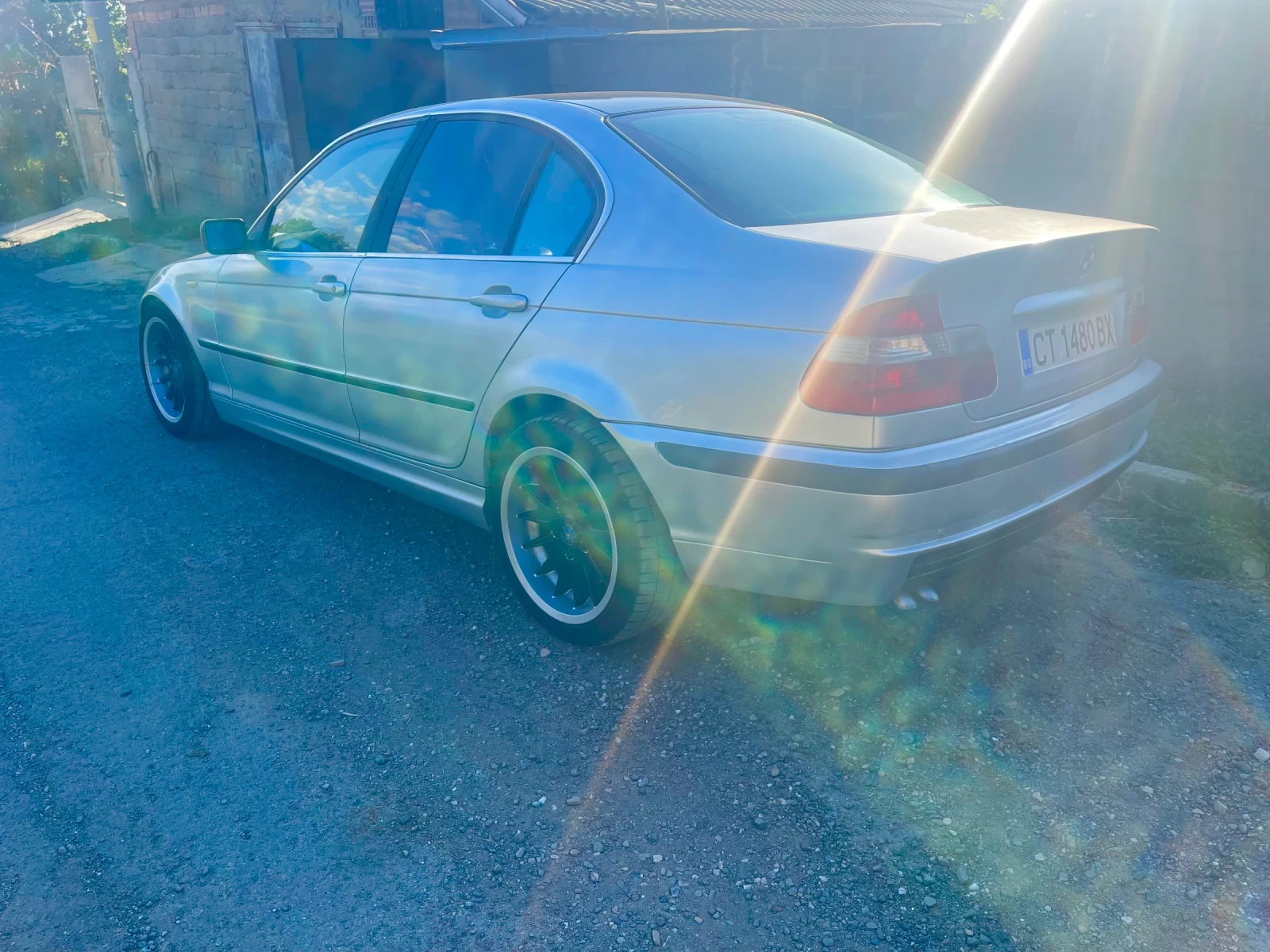 BMW 330  - изображение 4