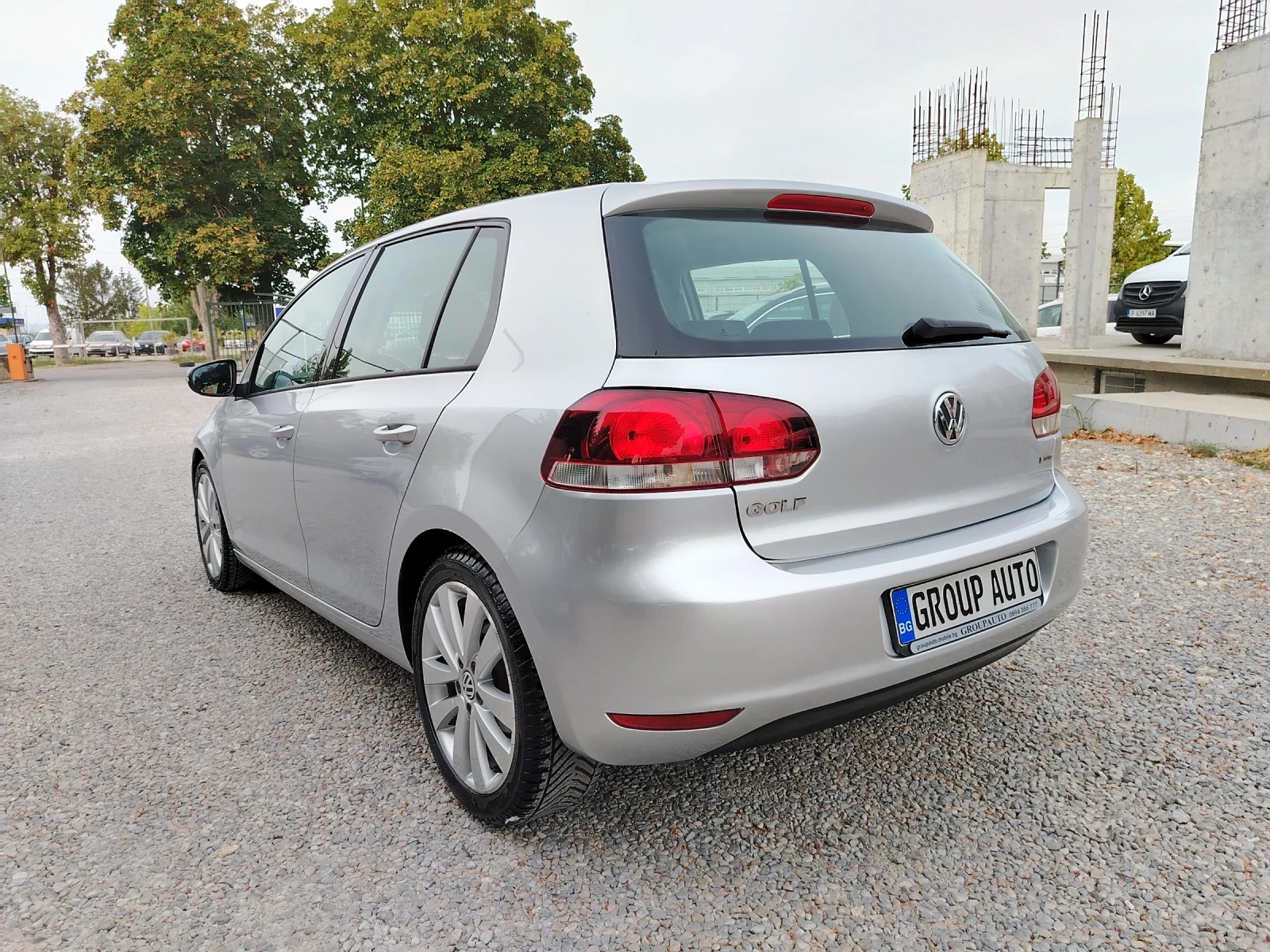 VW Golf 1.6i-102к.с/ГАЗОВ ИНЖЕКЦИОН/КЛИМАТРОНИК/АВТОПИЛОТ! - изображение 5