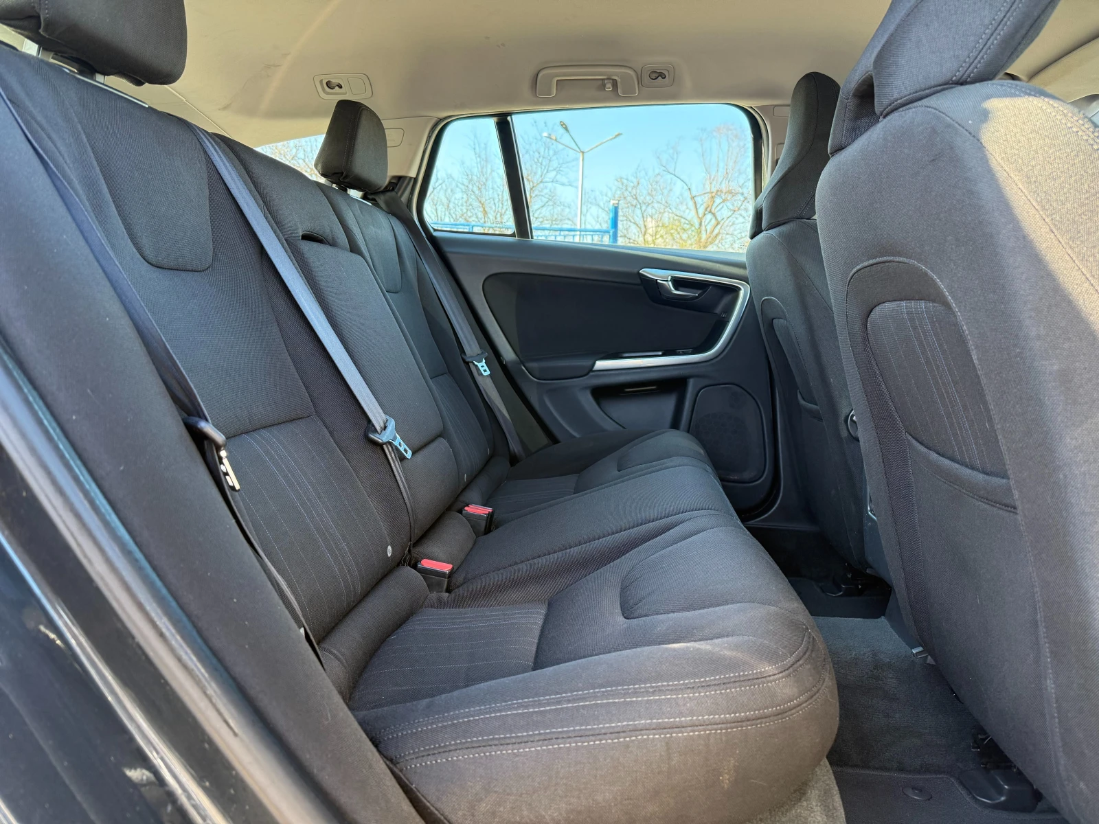 Volvo V60 1.6D4-�����������-����������-���������� | Mobile.bg � ����������� 11