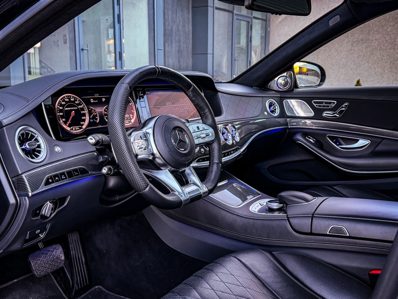 Mercedes-Benz S 500 S63 AMG OPTIC/Designo/3xTV/CARBON/NIGHT/BURM/FULL, снимка 9 - Автомобили и джипове - 53322993