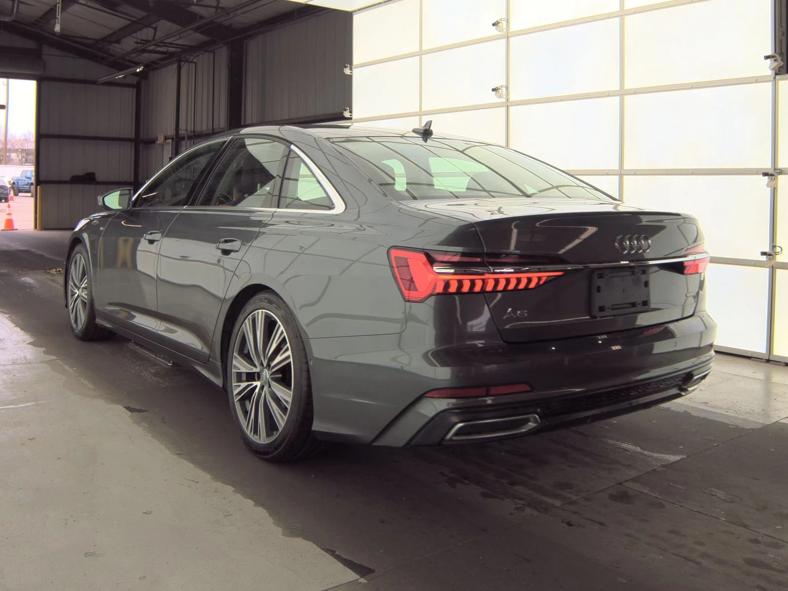 Audi A6 55TFSI* MATRIX* PREMIUM* BANG* OLUFSEN* 360������* | Mobile.bg � ����������� 4