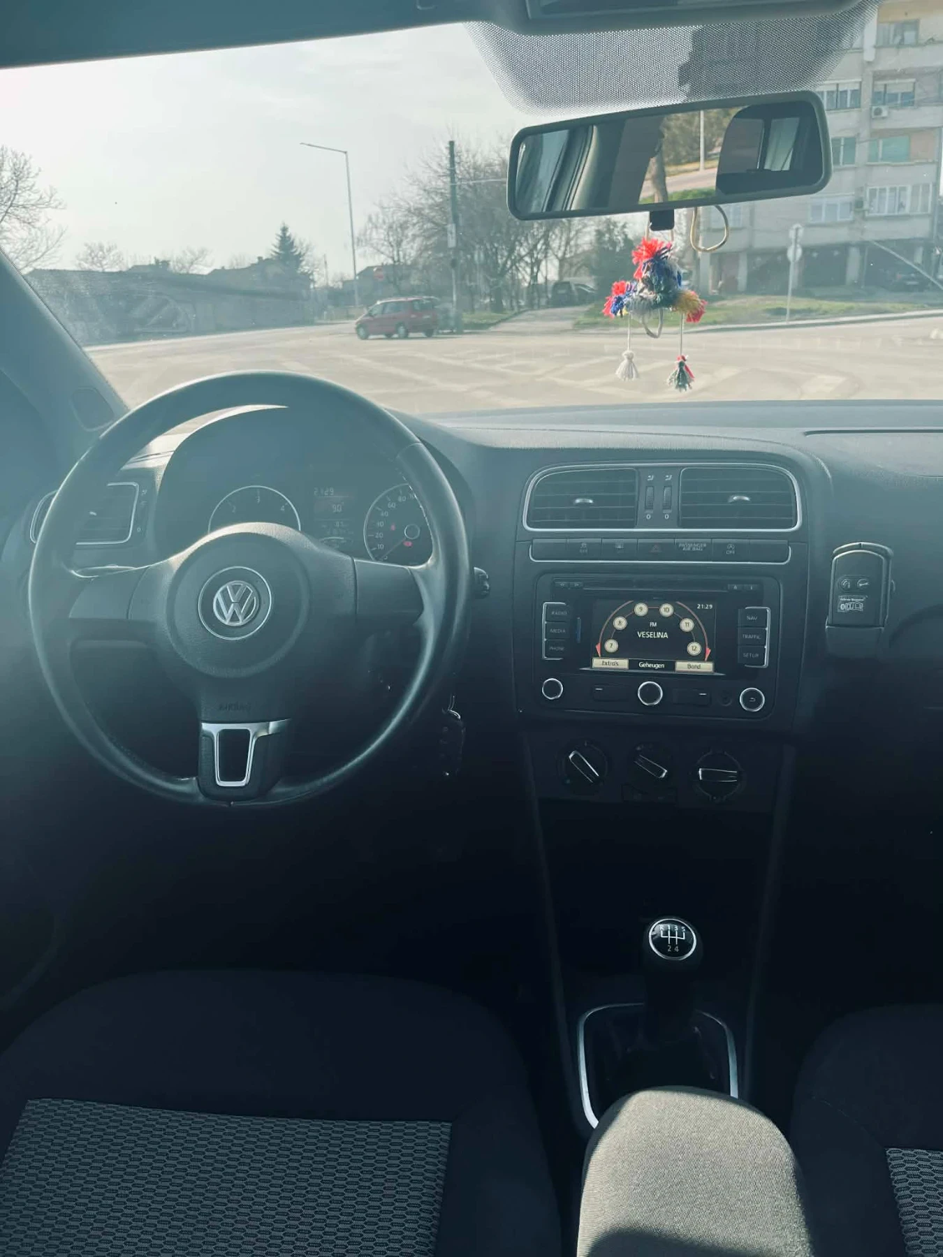 VW Polo, снимка 13 - Автомобили и джипове - 53752903