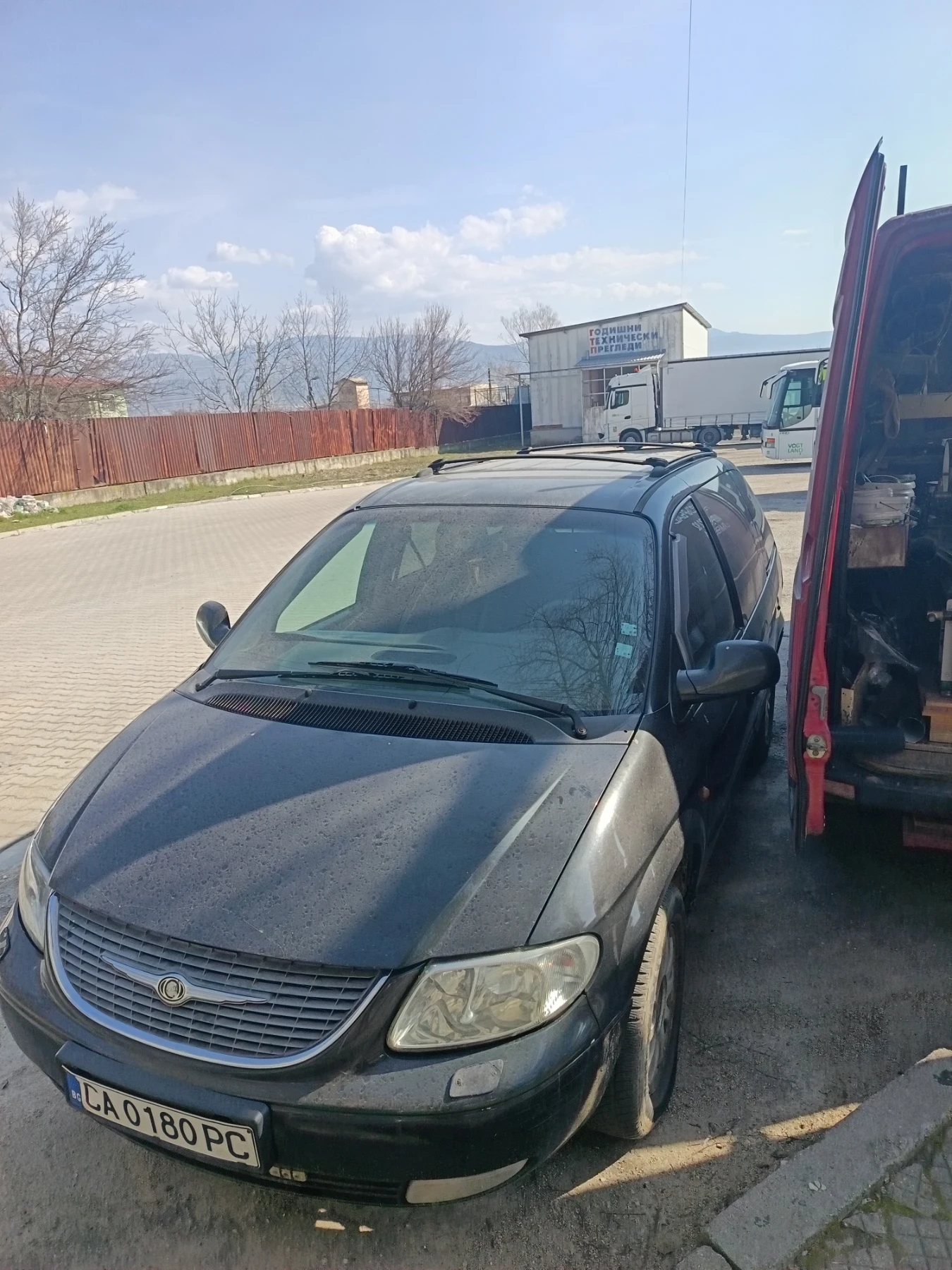 Chrysler Voyager 2.5 - изображение 3