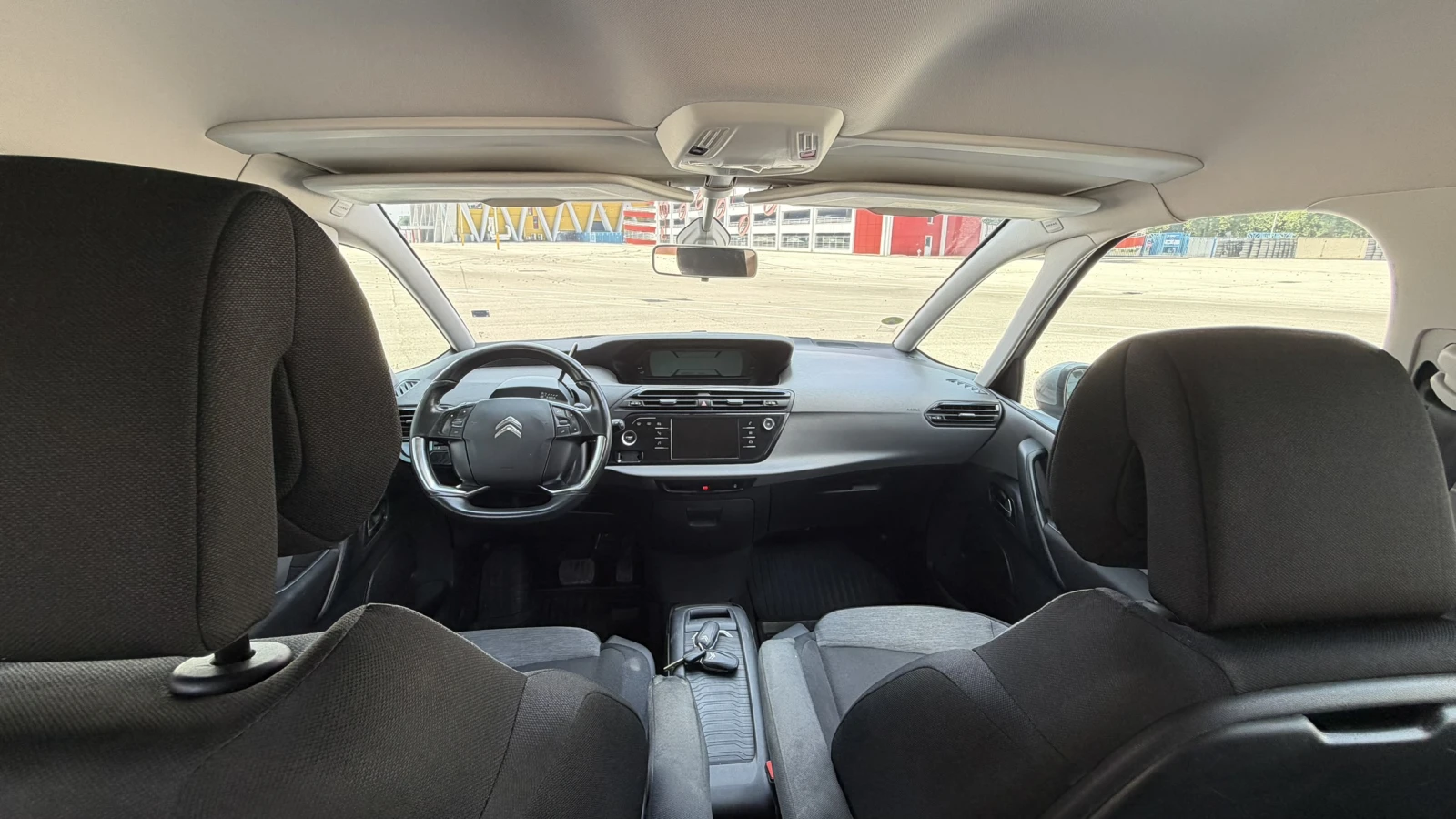 Citroen C4 BlueHDi 163 к.с. EAT8 7 Места Navi Keyless, снимка 17 - Автомобили и джипове - 54020593