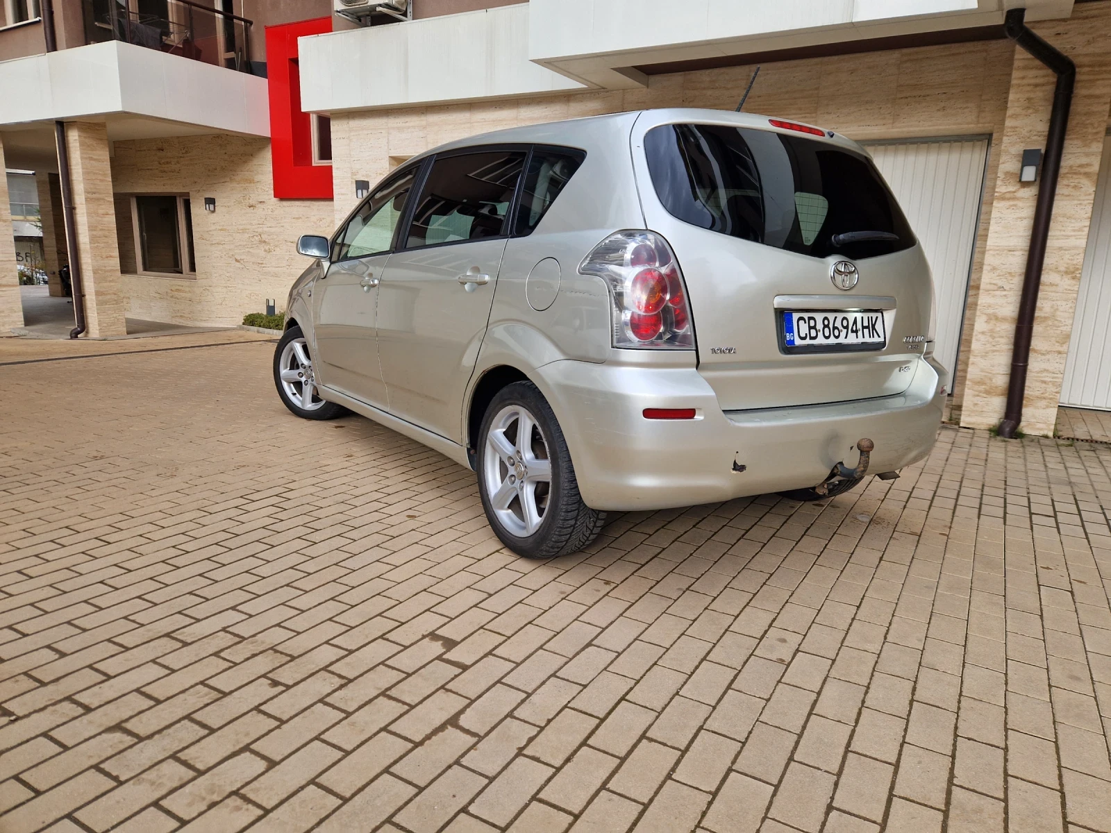 Toyota Corolla verso D4D, снимка 5 - Автомобили и джипове - 54182250