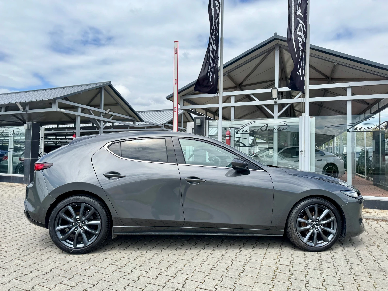 Mazda 3 MildHybrid#SkyActiv#360* CAM#DISTR#ПОДГРЕВ#ГЕРМАНИ, снимка 7 - Автомобили и джипове - 54398641