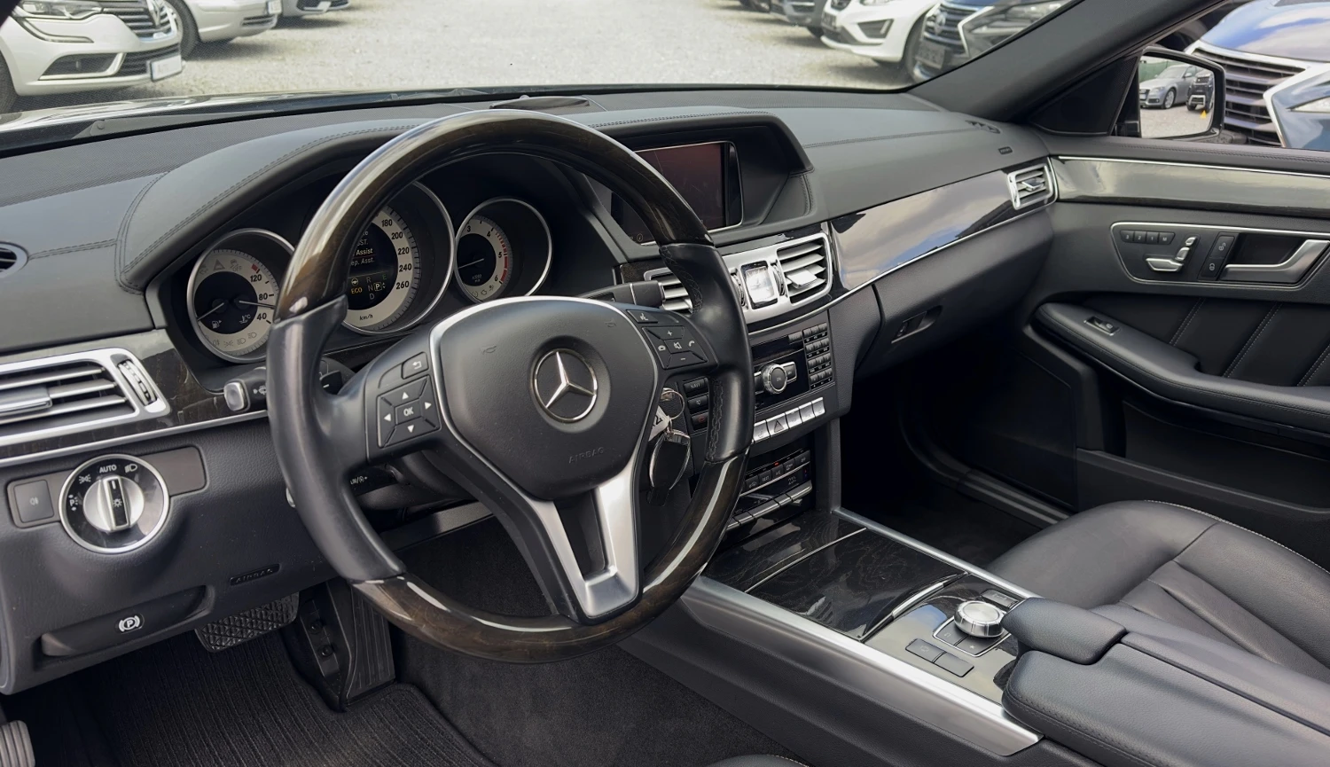 Mercedes-Benz E 250 CDi 4x4 PANORAMA DISTRONIC+ ПОДГРЕВ АСИСТЕНТИ, снимка 6 - Автомобили и джипове - 54412180