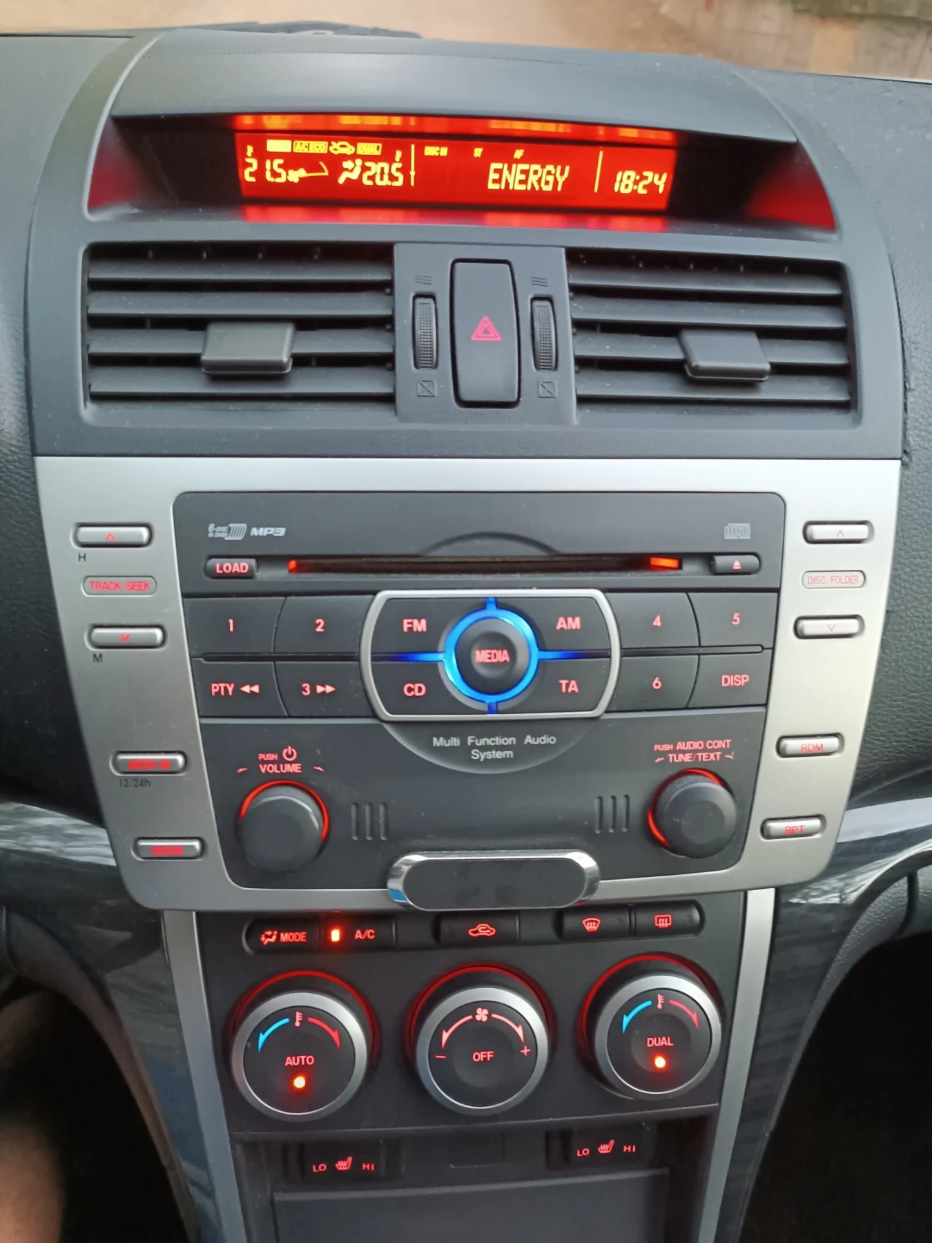 Mazda 6, снимка 8 - Автомобили и джипове - 54645616