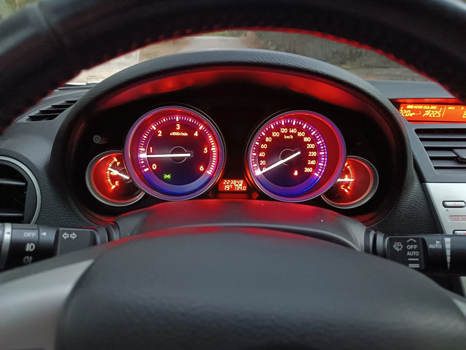Mazda 6, снимка 9 - Автомобили и джипове - 54645616