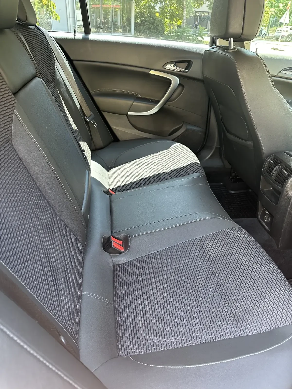 Opel Insignia COSMO, снимка 11 - Автомобили и джипове - 55661197
