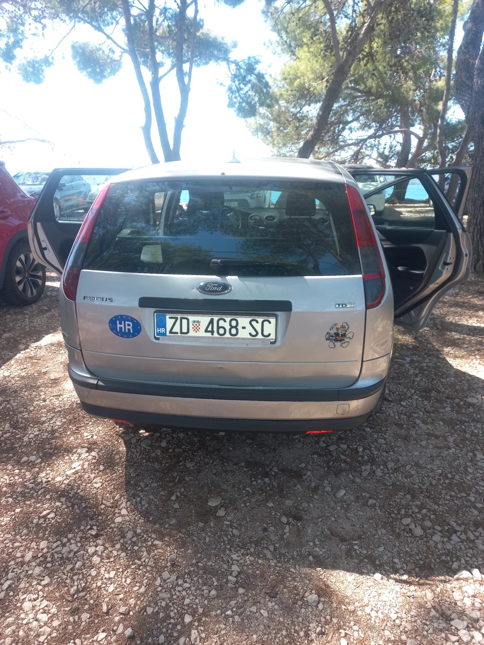 Ford Focus 1.6 TDCI, снимка 3 - Автомобили и джипове - 55899217