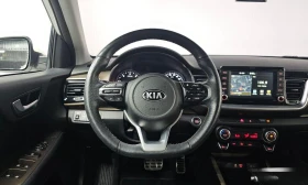Kia Stonic Diesel 1.6 Prestige * НАЙ-ДОБРА ЦЕНА В БЪЛГАРИЯ* , снимка 14