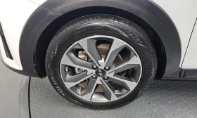 Kia Stonic Diesel 1.6 Prestige * НАЙ-ДОБРА ЦЕНА В БЪЛГАРИЯ* , снимка 4