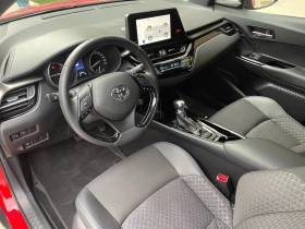 Toyota C-HR 1.8Hybrid e-CVT Club- в Гаранция, снимка 8