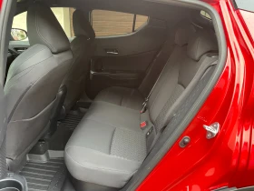 Toyota C-HR 1.8Hybrid e-CVT Club- в Гаранция, снимка 14