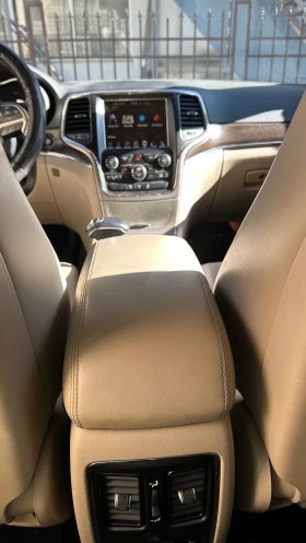 Jeep Grand cherokee - 32000 лв. / 16361.34 € - 51839107 14