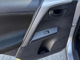 Toyota Rav4 * LE * 2 КЛЮЧА* ПОДГРЕВ* КЕЙЛЕС*  | Auto.bg — изображение 16