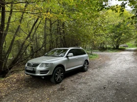 VW Touareg 3.0 TDI НА ВЪЗДУХ - 6500 € / 12712.90 лв. - 21947373 3