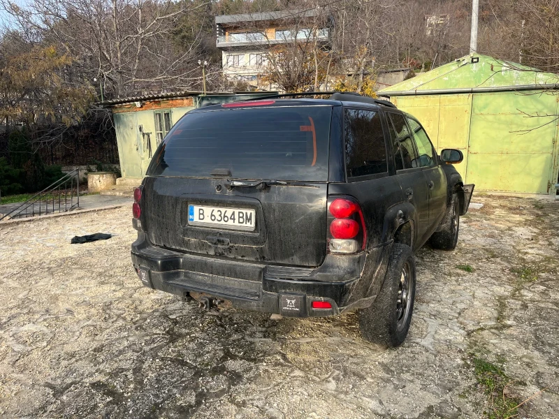 Chevrolet Trailblazer, снимка 2 - Автомобили и джипове - 48375586