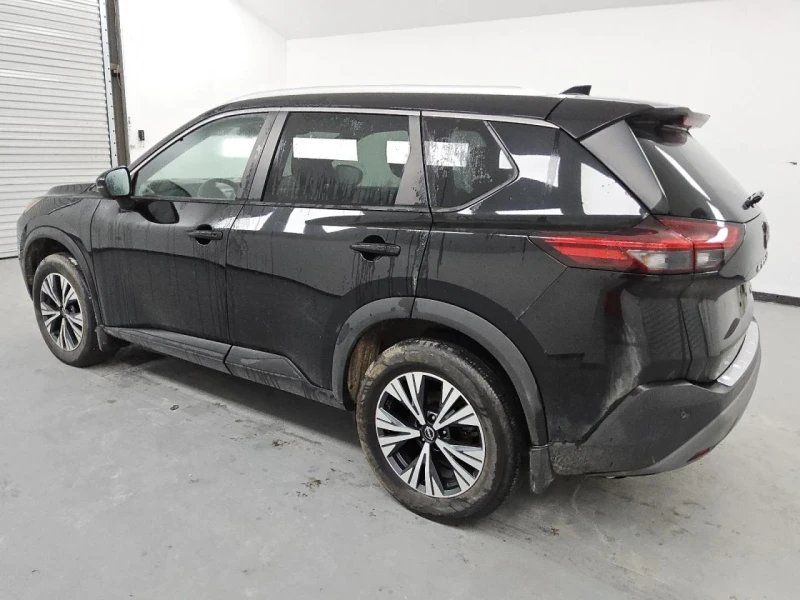 Nissan Rogue, снимка 5 - Автомобили и джипове - 49405176