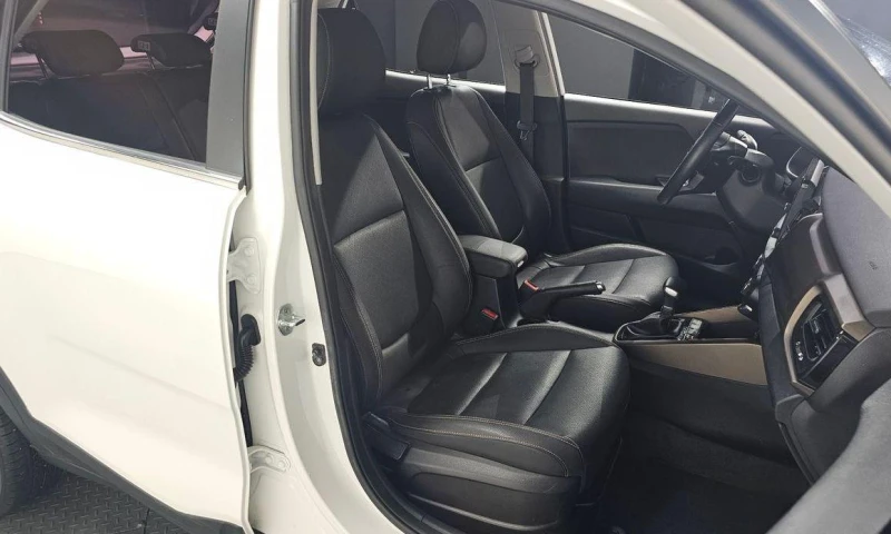 Kia Stonic Diesel 1.6 Prestige * НАЙ-ДОБРА ЦЕНА В БЪЛГАРИЯ* , снимка 9 - Автомобили и джипове - 52112597