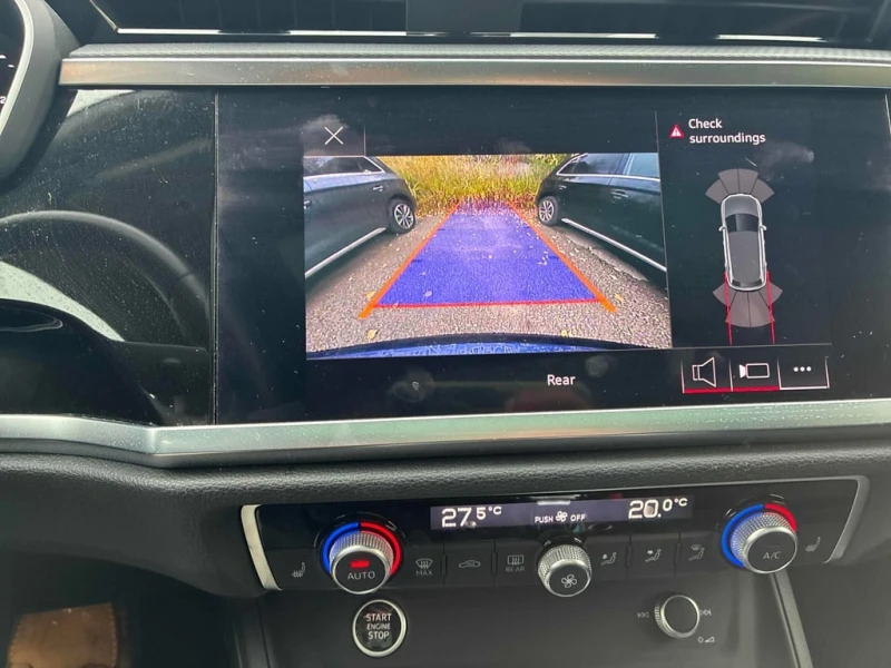 Audi Q3 * Komfort * CARFAX * БЕЗ ПЪРВОНАЧАЛНА ВНОСКА, снимка 14 - Автомобили и джипове - 53057196