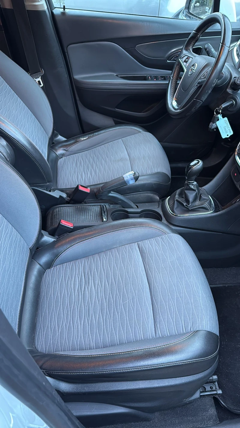 Opel Mokka 1.4 140кс, снимка 7 - Автомобили и джипове - 53375137