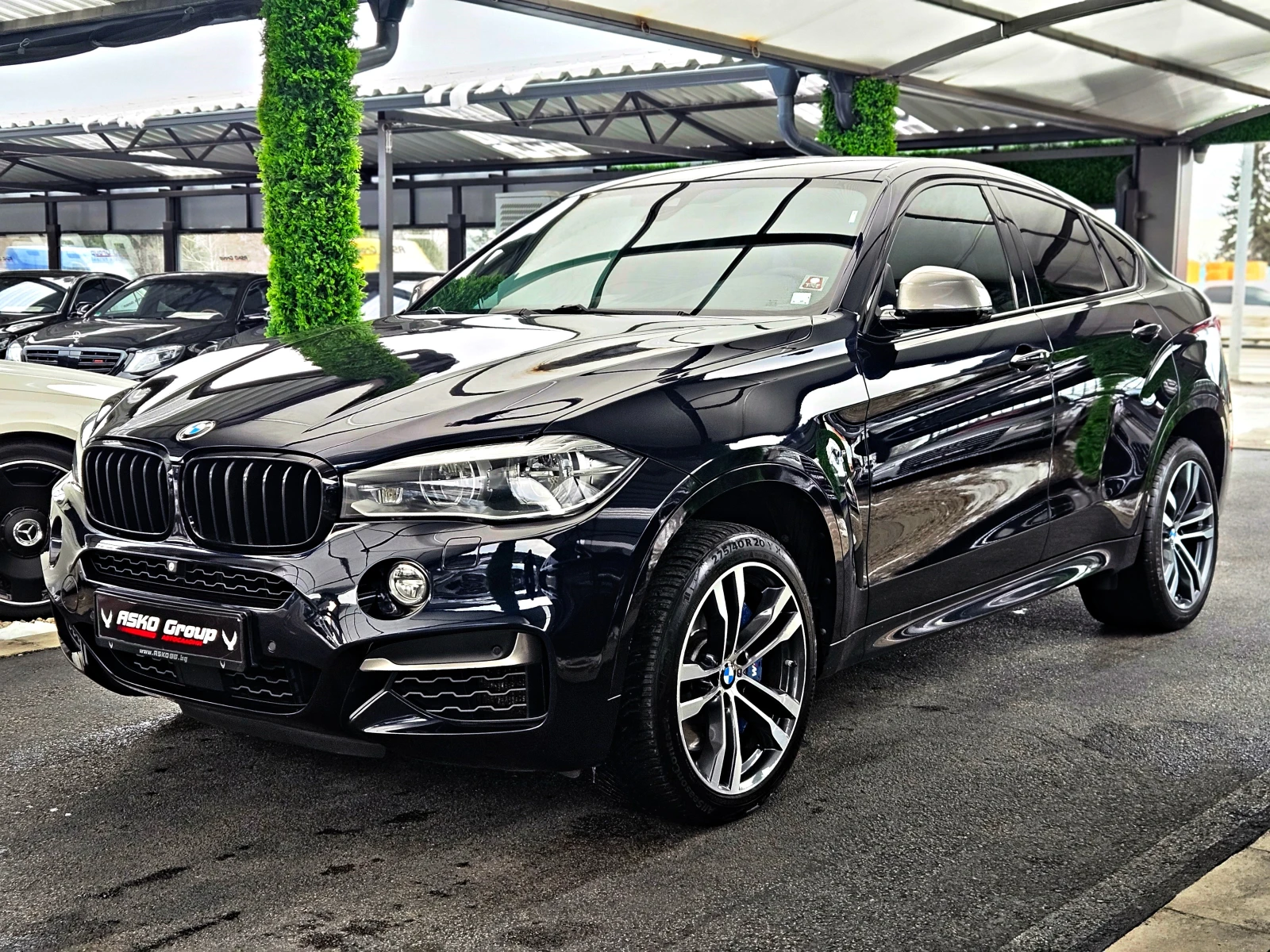 BMW X6 M50D/DIGITAL/DISTR/360CAMERA/B&O/ВАКУУМ/ПОДГРЕВ/LI, снимка 1