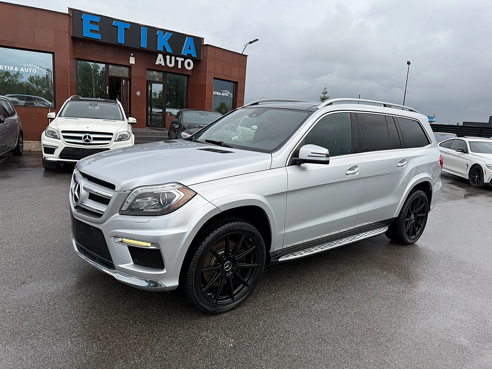 Mercedes-Benz GL 350 AMG-PANORAMA-360KAMERI-7MESTA-ПОДГРЯВАНЕ-MONITORI! - изображение 3