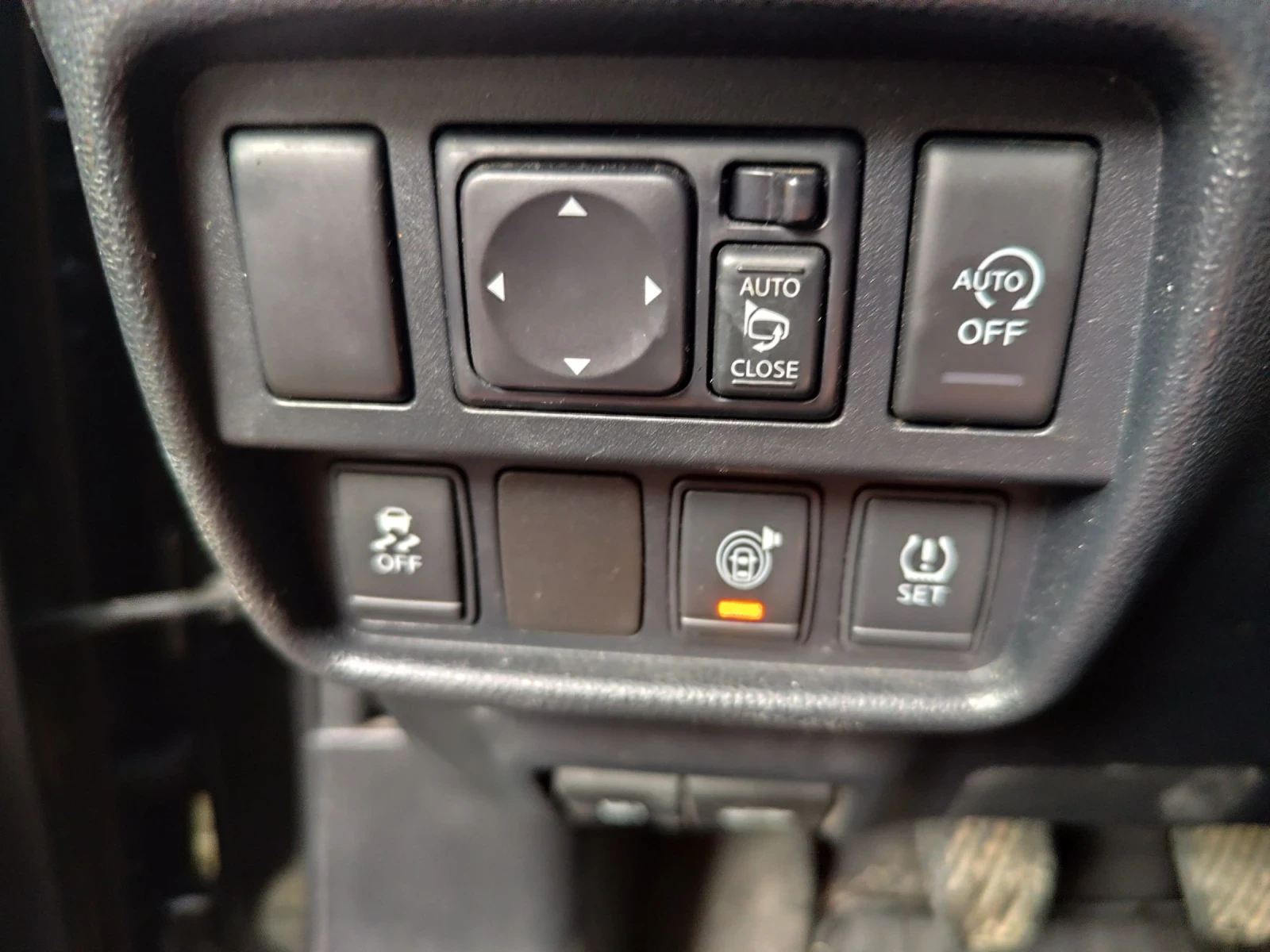 Nissan Juke 1.5 TURBODIZEL * TEKNA * 360 KAMERA* PANORAMA - изображение 10