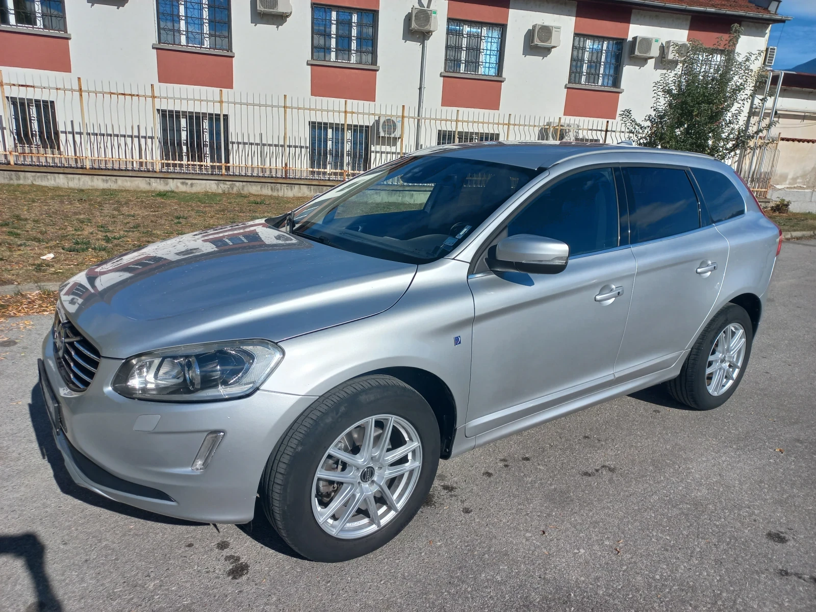 Volvo XC60 2.4 D5 | Mobile.bg   1
