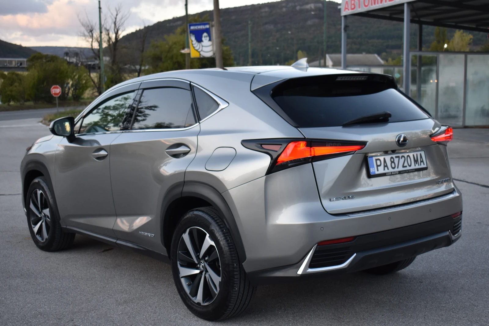 Lexus NX 300h 2.5HYBRID= FACE= LUXURY= AWD;63000km= ГАРАНЦИЯ!!! - изображение 3