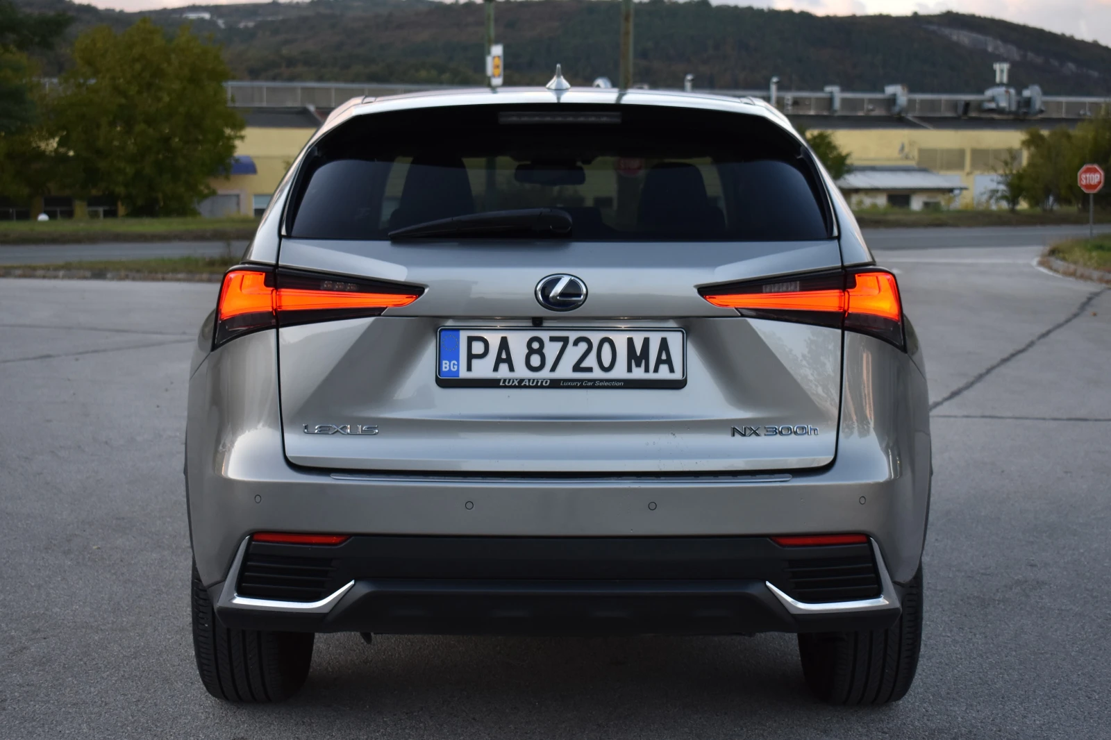 Lexus NX 300h 2.5HYBRID= FACE= LUXURY= AWD;63000km= ГАРАНЦИЯ!!! - изображение 7