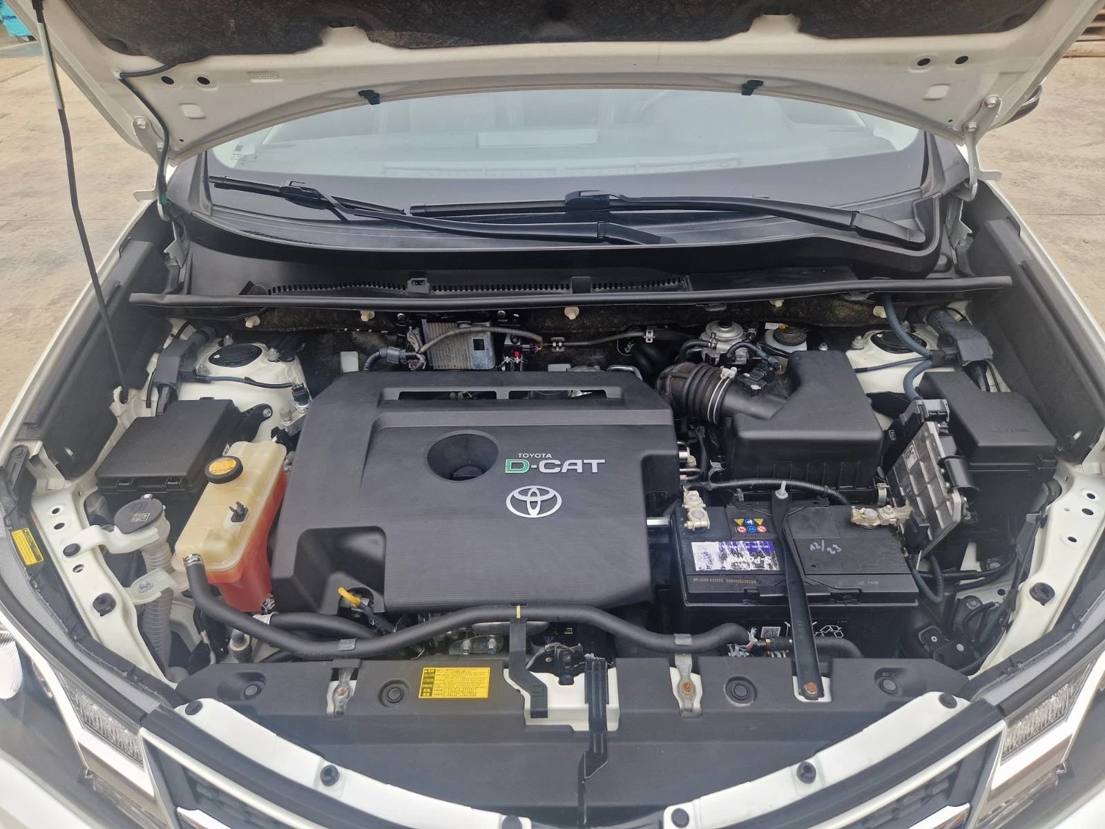 Toyota Rav4 2.2 D-Cat | Mobile.bg — изображение 12