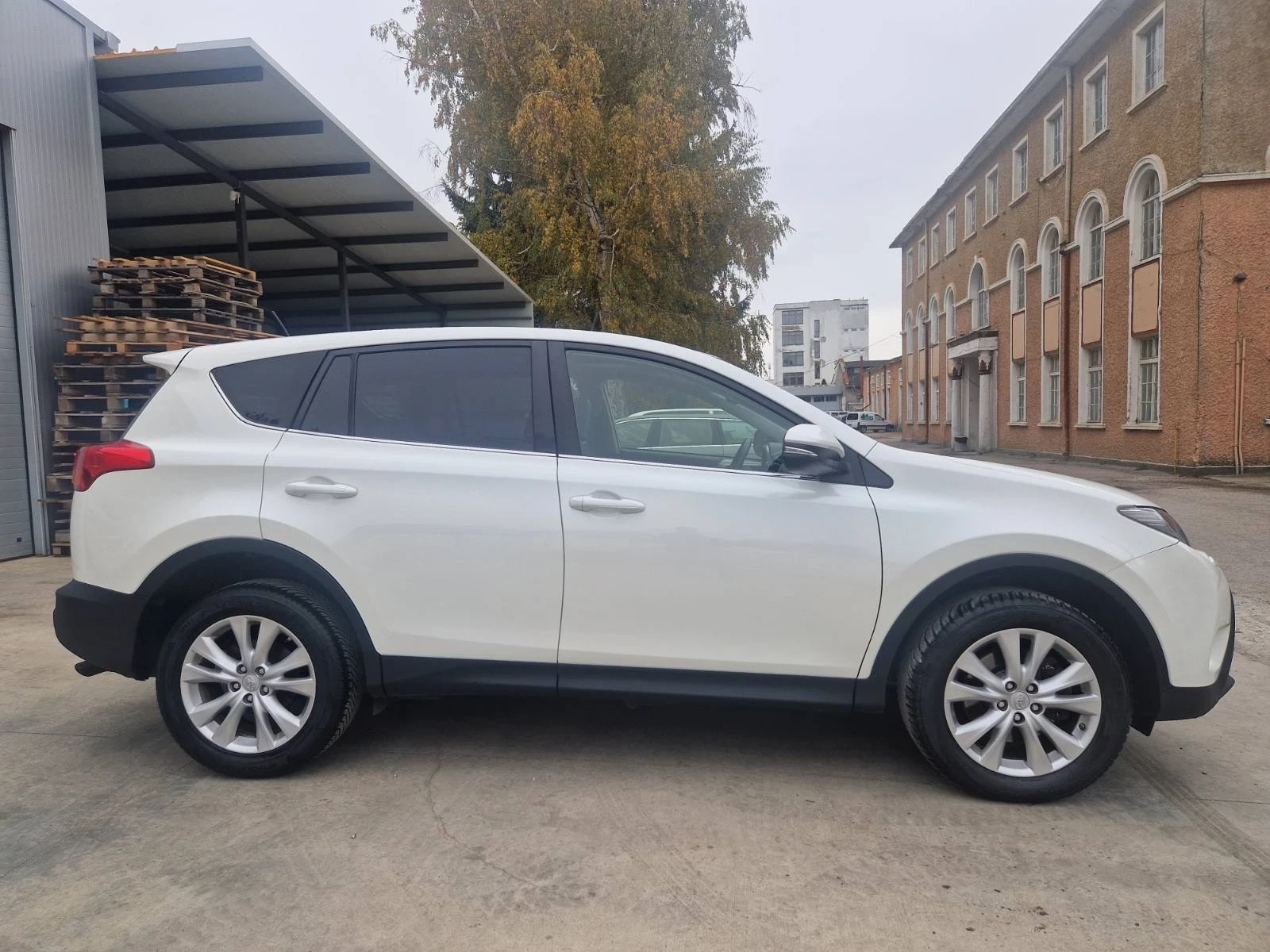 Toyota Rav4 2.2 D-Cat - изображение 5
