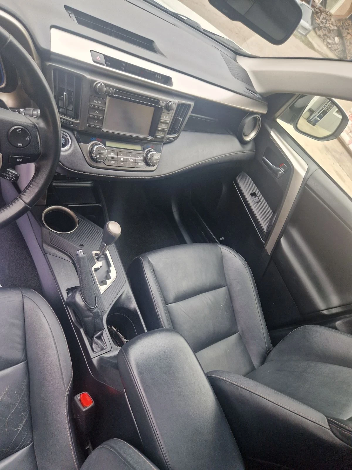 Toyota Rav4 2.2 D-Cat - изображение 10