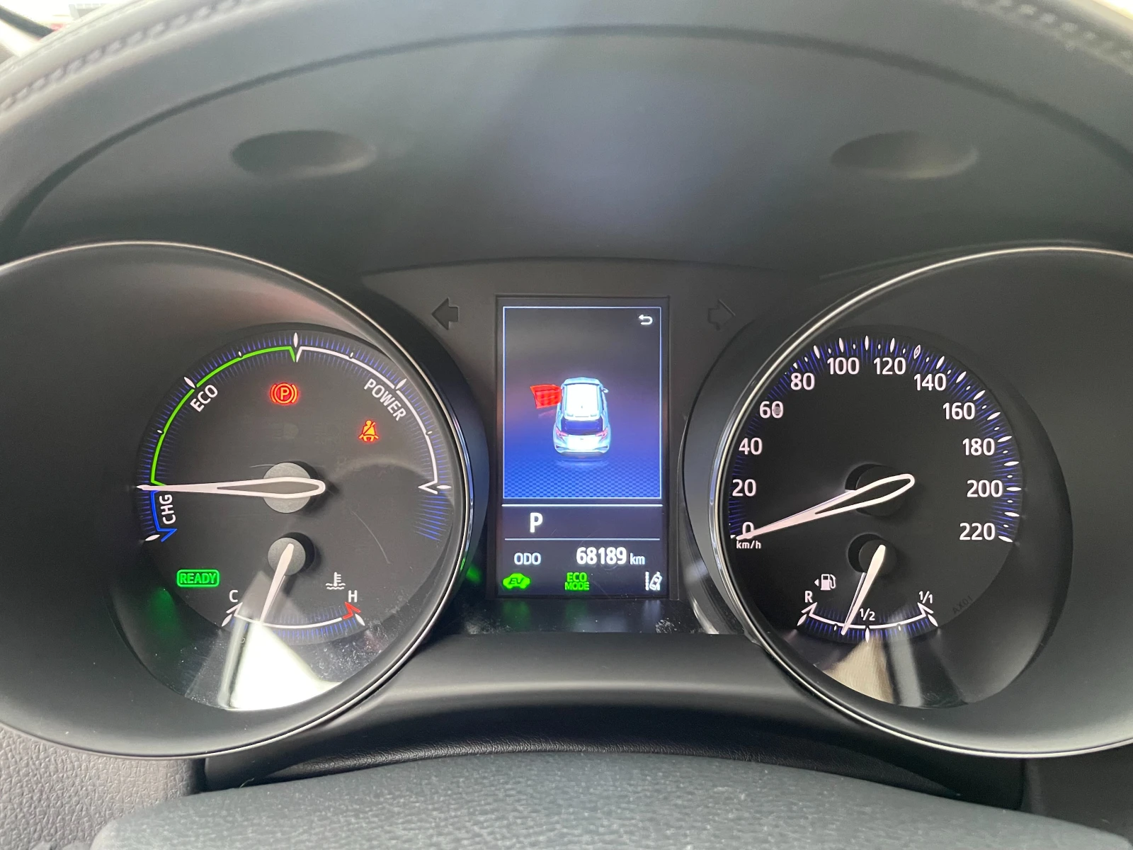 Toyota C-HR 1.8Hybrid e-CVT Club- � �������� | Mobile.bg � ����������� 11