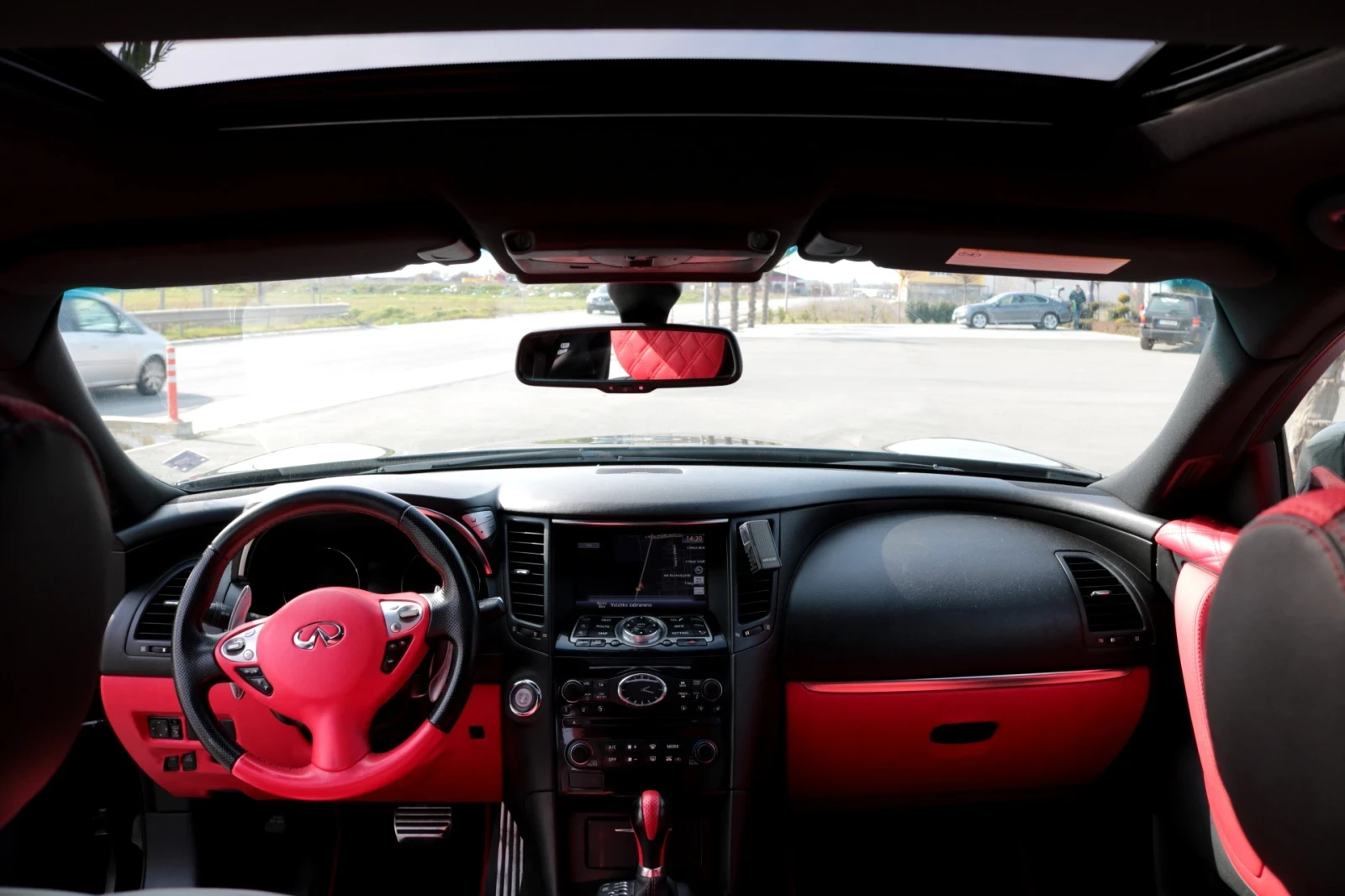 Infiniti Fx 30, снимка 11 - Автомобили и джипове - 53698932