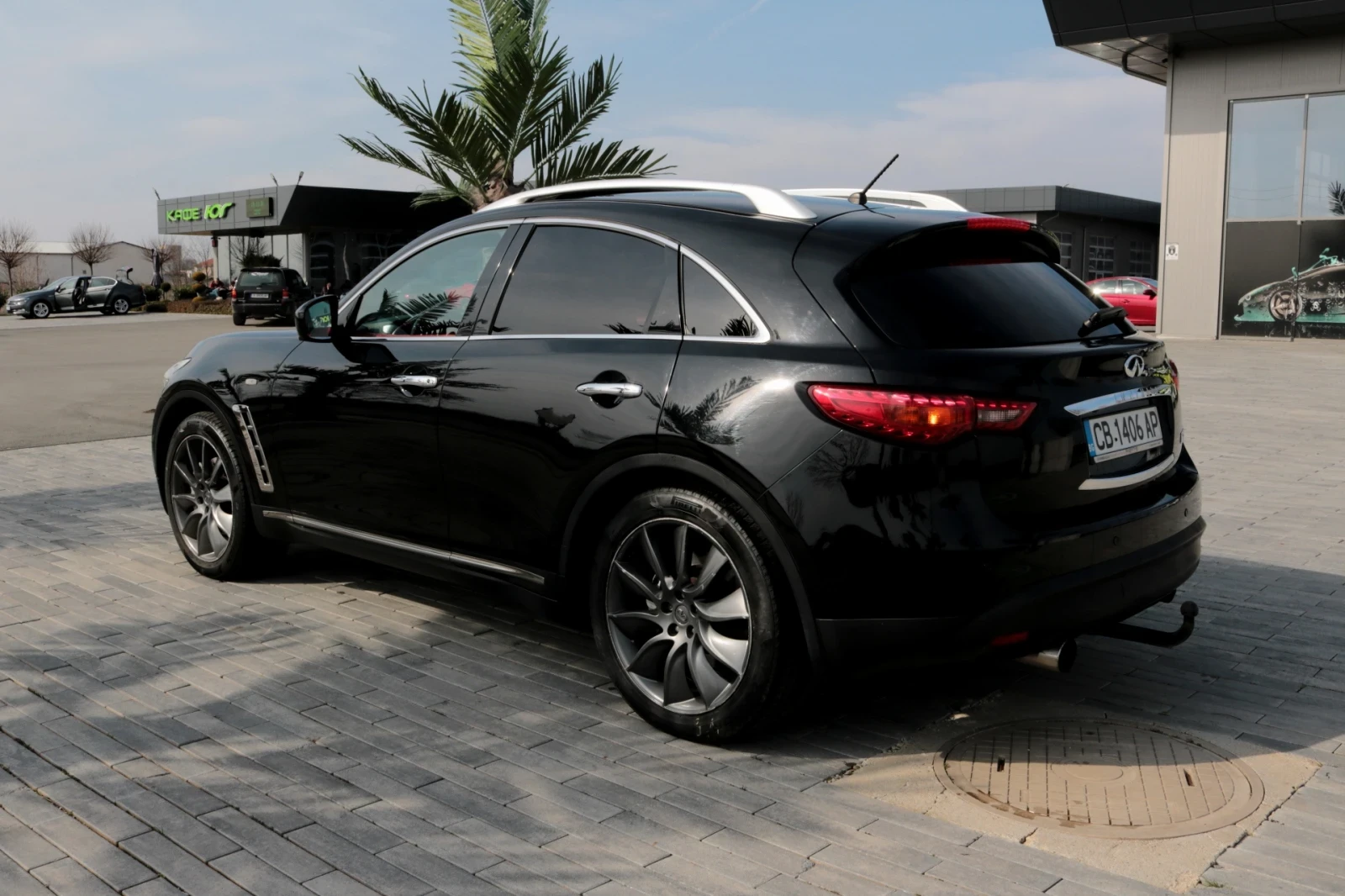 Infiniti Fx 30, снимка 4 - Автомобили и джипове - 53698932