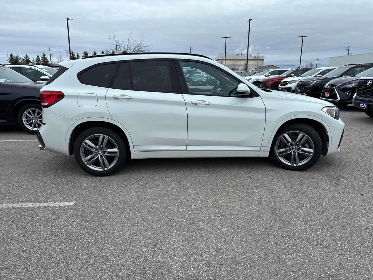 BMW X1 * xDrive28i * M-pack* COMFORT ACCSESS* , снимка 3 - Автомобили и джипове - 53802274