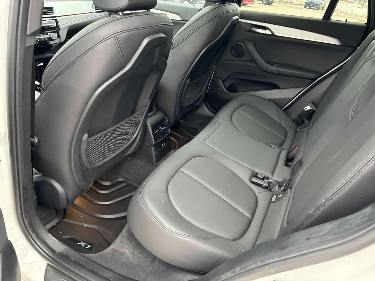 BMW X1 * xDrive28i * M-pack* COMFORT ACCSESS* , снимка 14 - Автомобили и джипове - 53802274