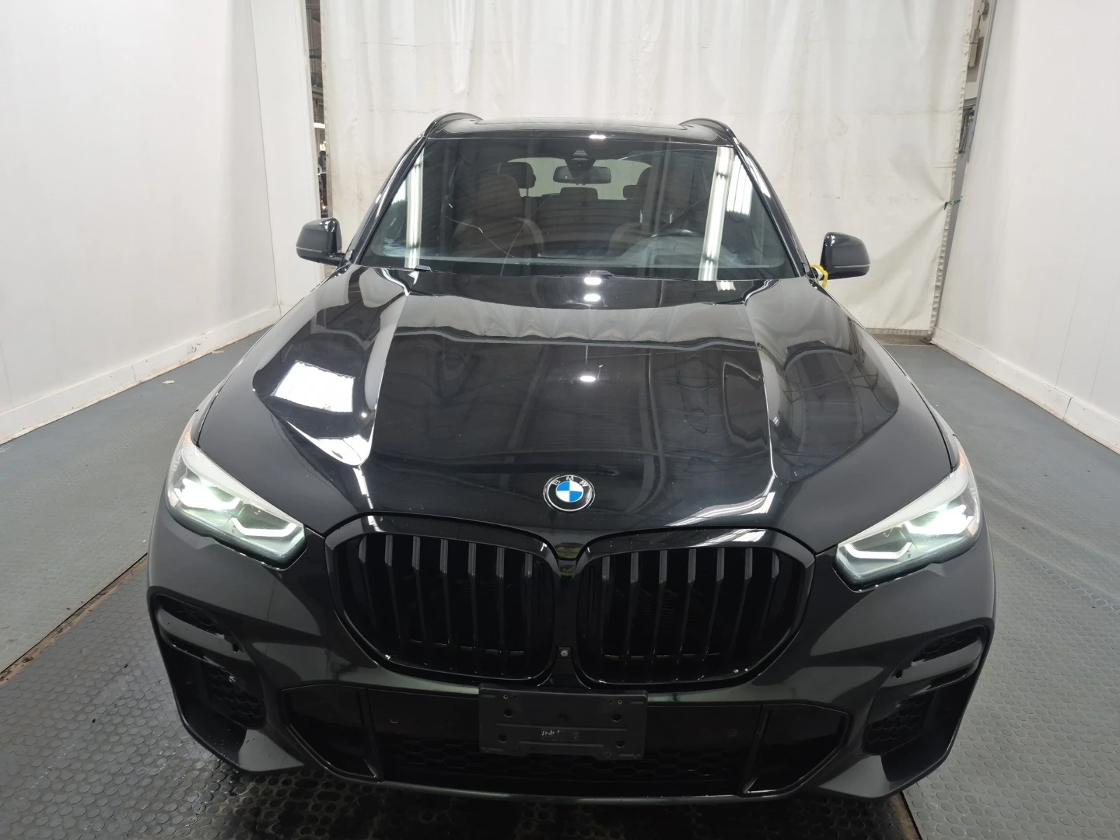 BMW X5 40i * * M ПАКЕТ * * CARFAX * * АВТО КРЕДИТ * * , снимка 2 - Автомобили и джипове - 54099334