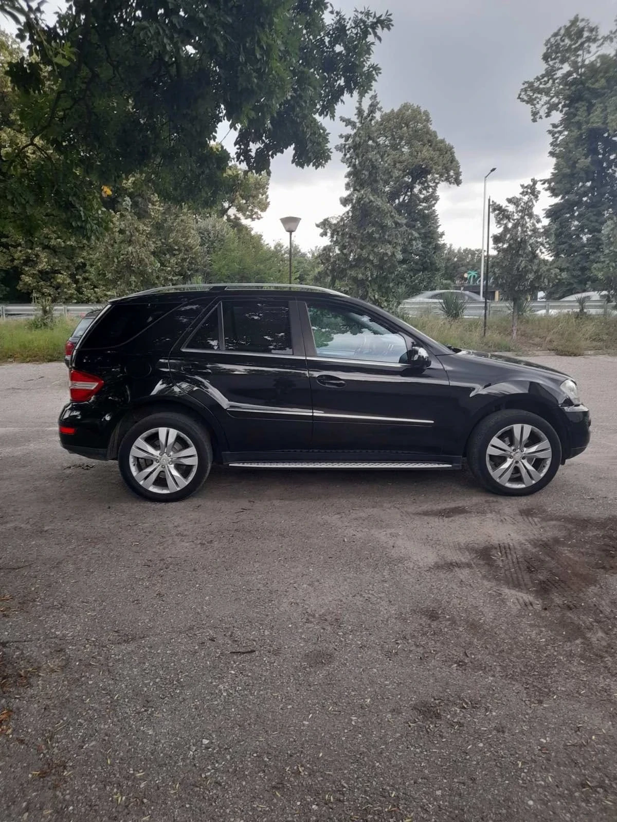 Mercedes-Benz ML 320 CDI, снимка 11 - Автомобили и джипове - 54500445