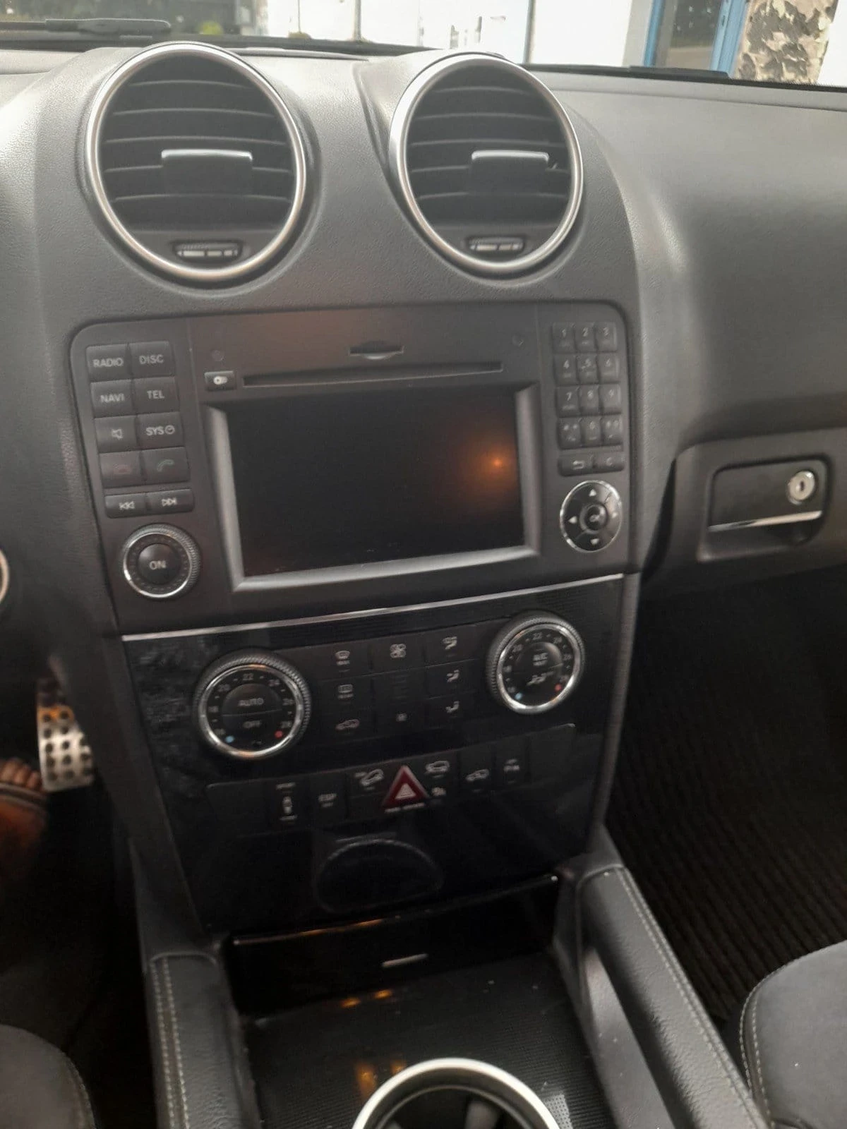 Mercedes-Benz ML 320 CDI, снимка 3 - Автомобили и джипове - 54500445