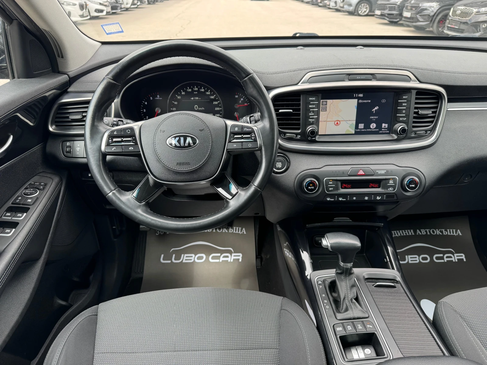 Kia Sorento 2.2D-4X4-KEYLESS-CAMERA-ПАНОРАМА, снимка 12 - Автомобили и джипове - 54611106